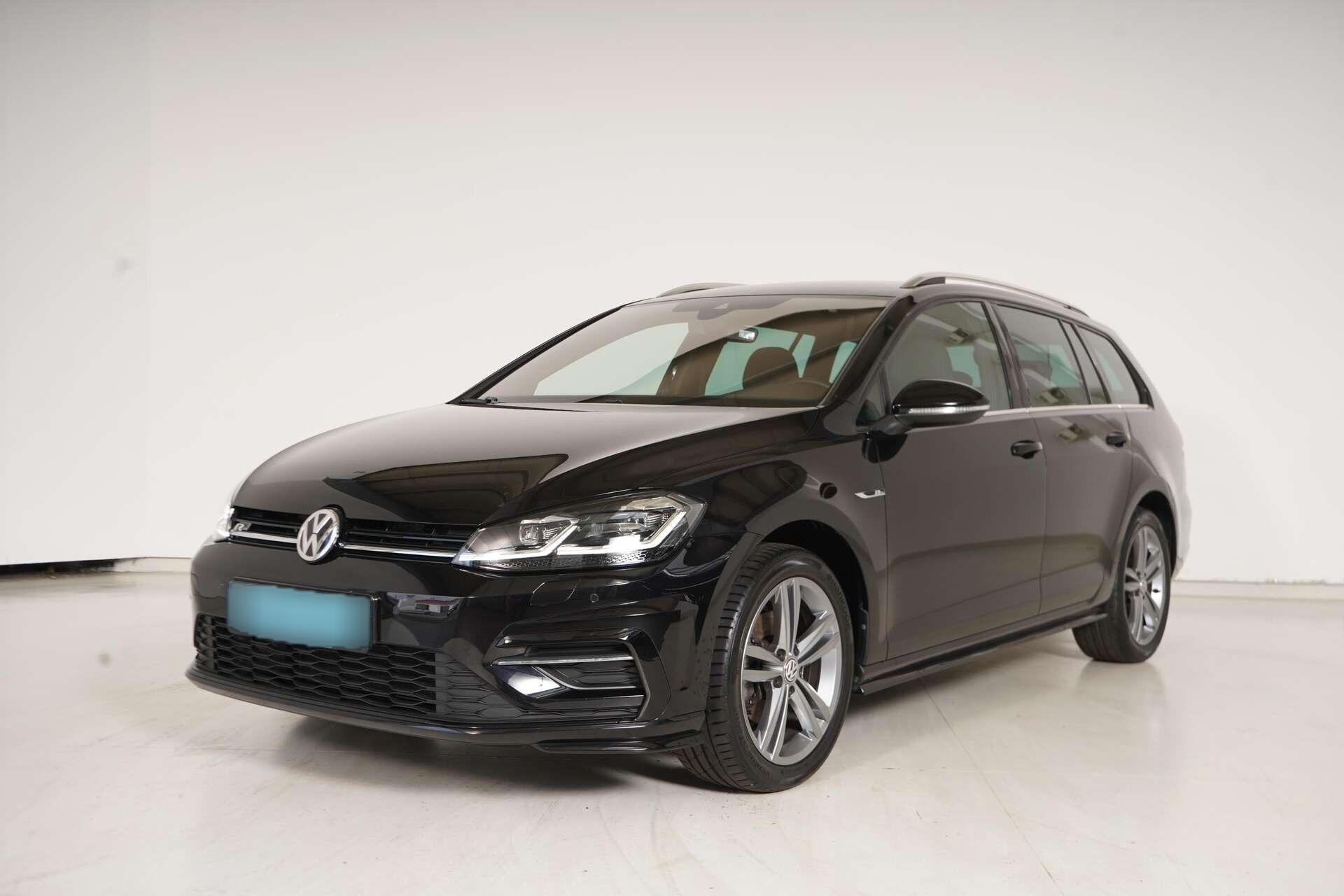 VW Golf Variant 1.5 TSI Highline R-line