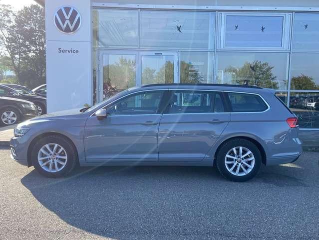 Volkswagen Passat Variant 1.5 TSI Business DSG NAVI+FAHRASS